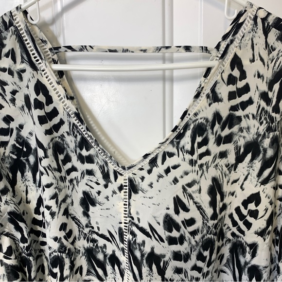 Jessica Simpson Billowy Peasant Blouse Size XS - Picture 3 of 8